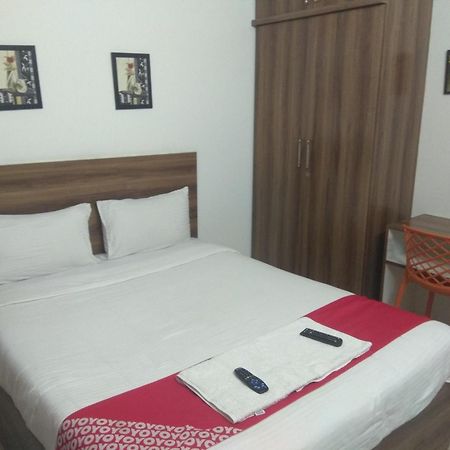 Sk Residency Bed and Breakfast Bangalore Buitenkant foto